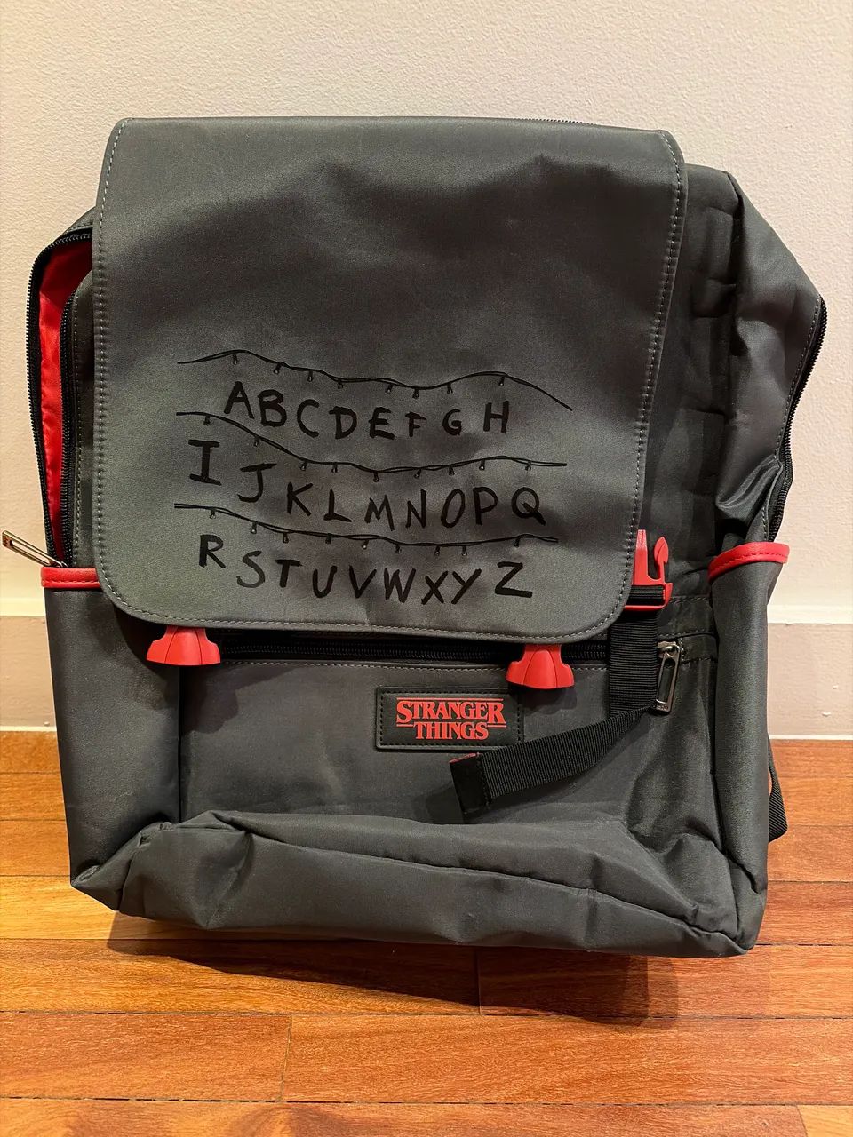 Mochila starnger things 