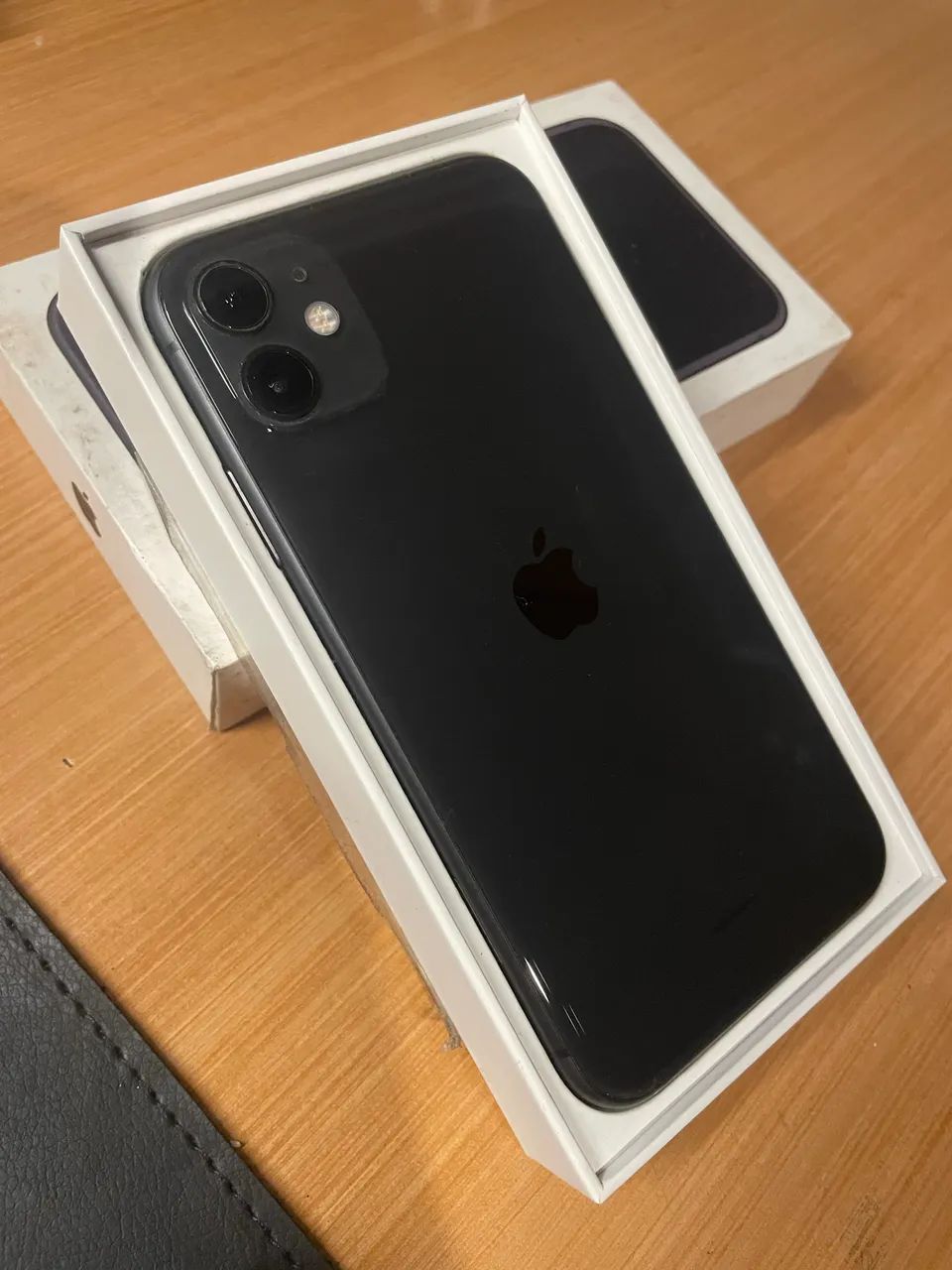 iPhone11 64GB ブラック　本体　箱 Apple iPhone 11 ブラック 64GB SIMフリー 【公式通販】