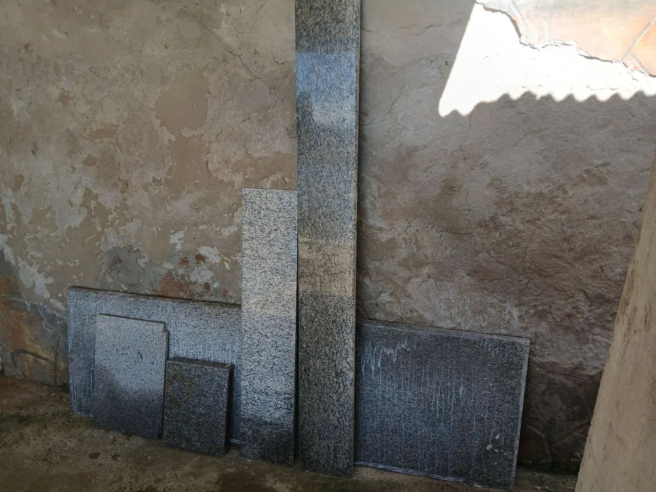 Selling granite pieces