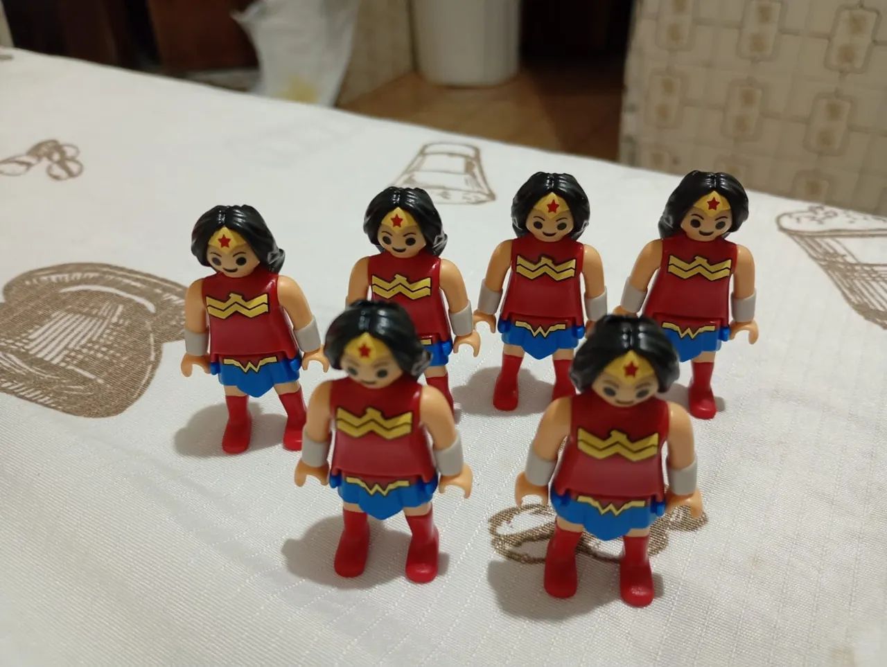 Coleção Playmobil mulher maravilha - Foto 2
