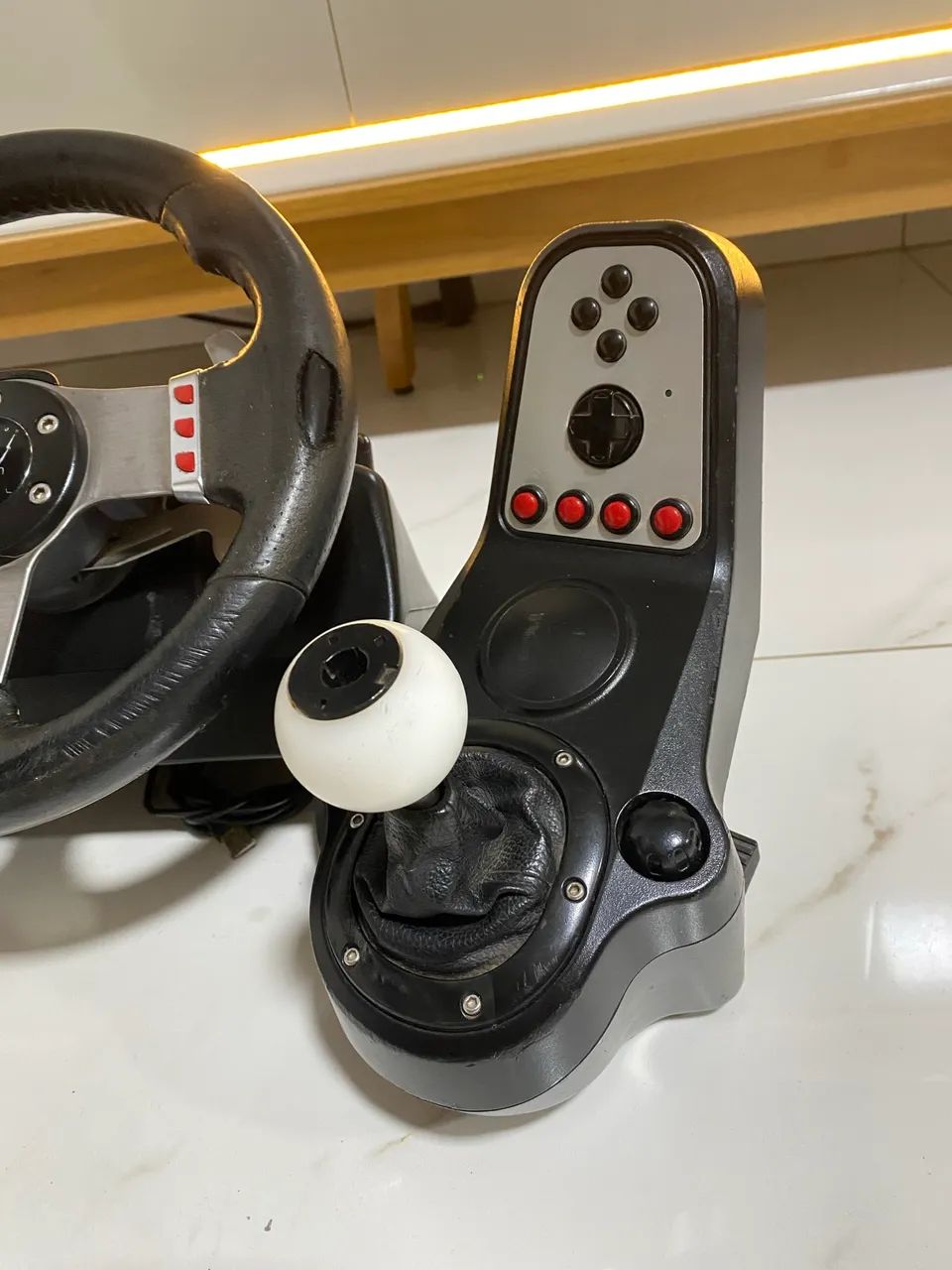 Volante Logitech g27   - Foto 4