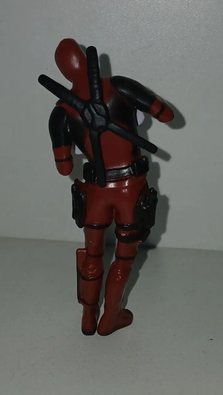 BONECO MINIATURA ACTION FIGURE MARVEL DEADPOOL - Foto 2