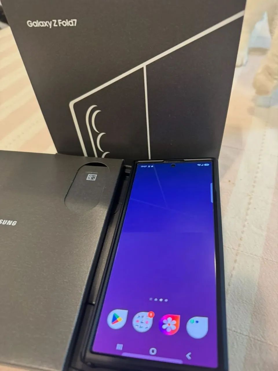 Samsung Z Fold 7 1tb  - Foto 4