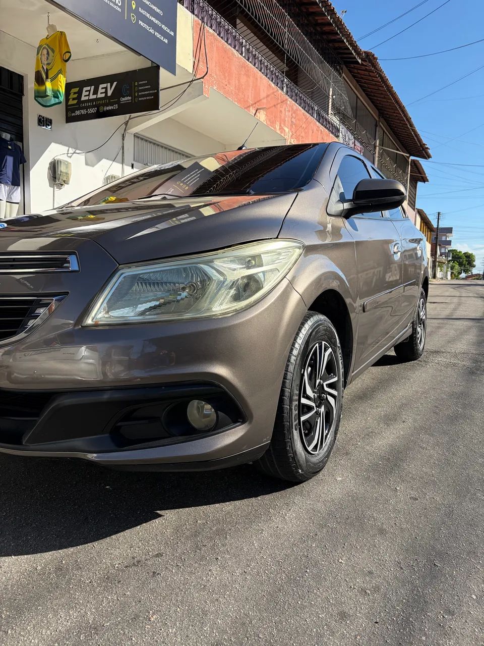 Chevrolet Prisma PRISMA Sed. LT 1.0 8V FlexPower 4p 2013