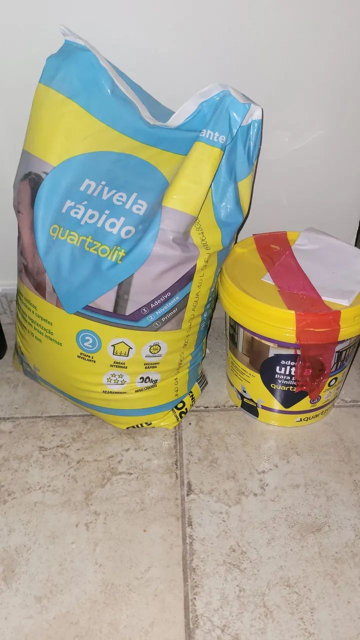 Vinyl Flooring Material - Quartzolit Mortar and Adhesive