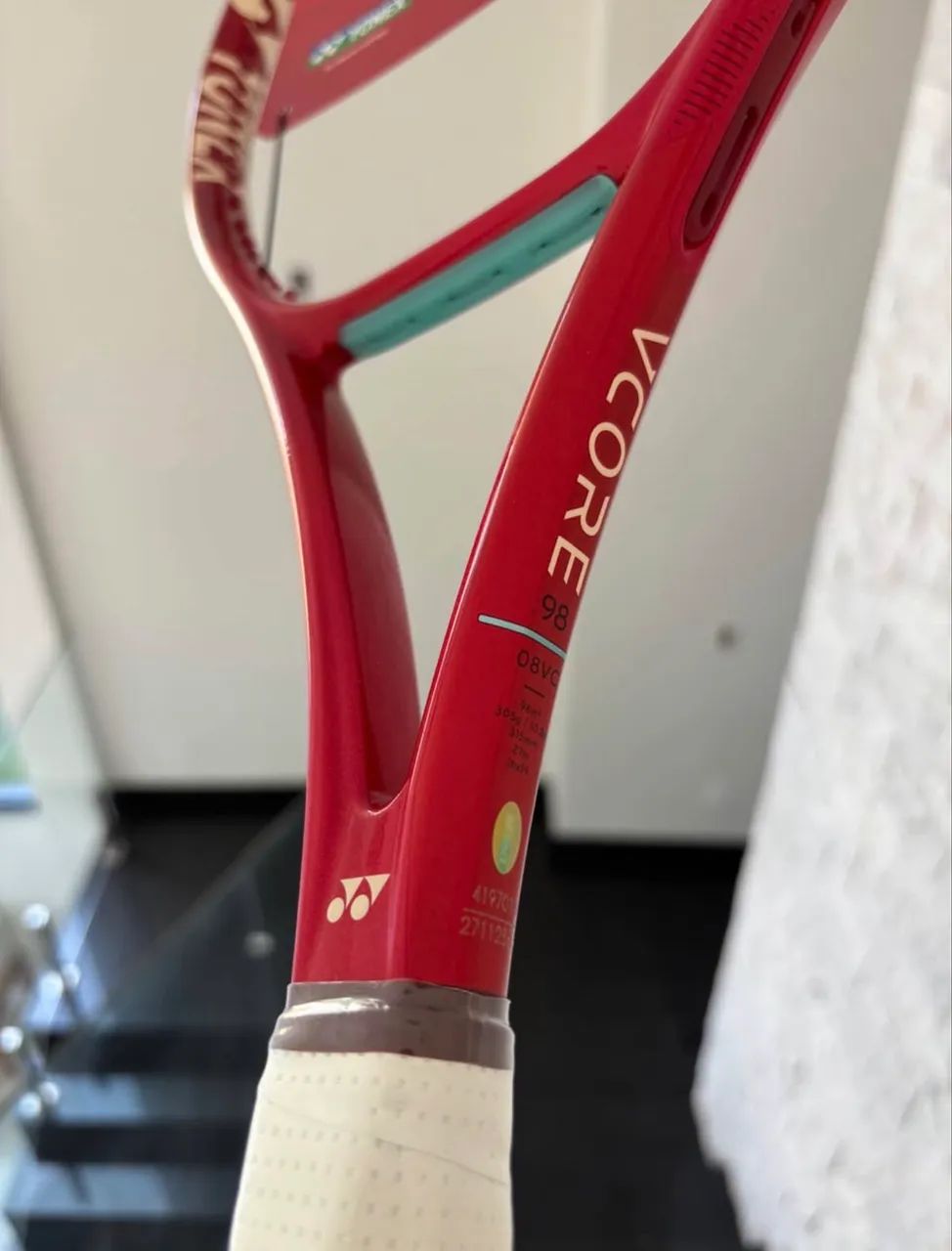 Raquete Yonex Vcore 98 2026 Lacrada - Esportes de Quadra e Ao Ar