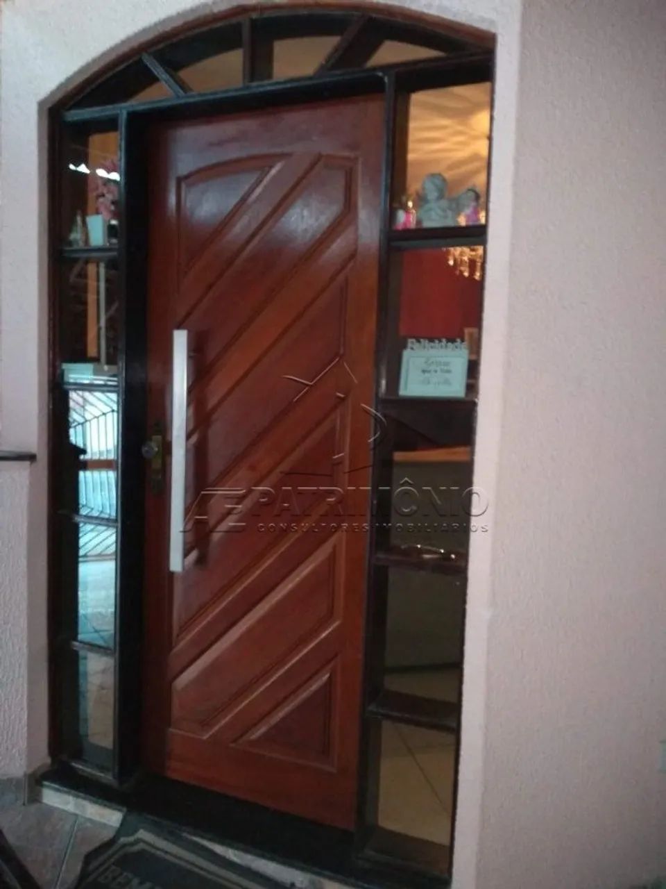 CASA,2 Dormitorio(s) bairro Laranjeiras