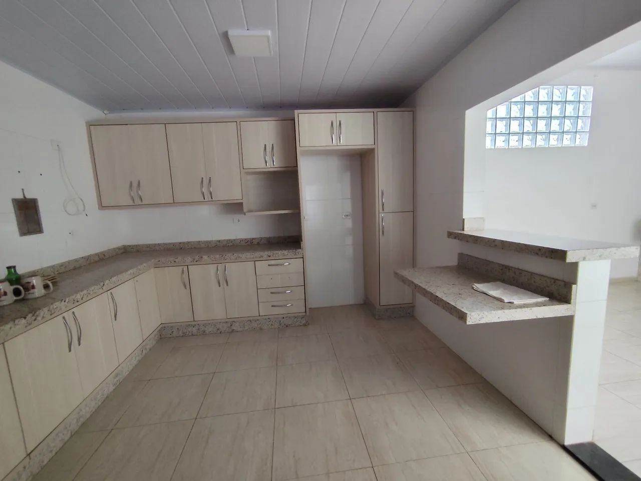 Vende-se Casa no Centro de Mandaguaçu  - Foto 5