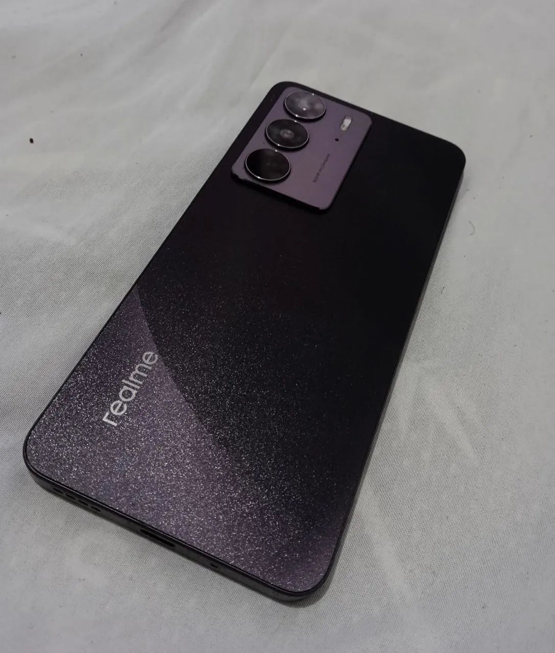 REALME C75 