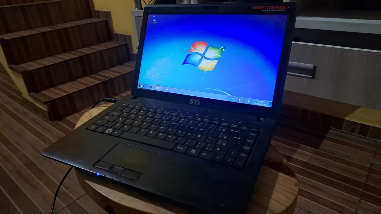 Notebook semptoshiba STI - Foto 4