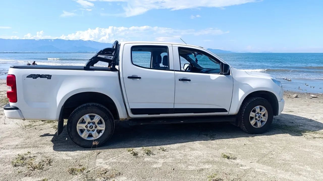 Chevrolet S10 S10 Pick-Up LS 2.8 TDI 4x4 CD Dies. Mec. 2014