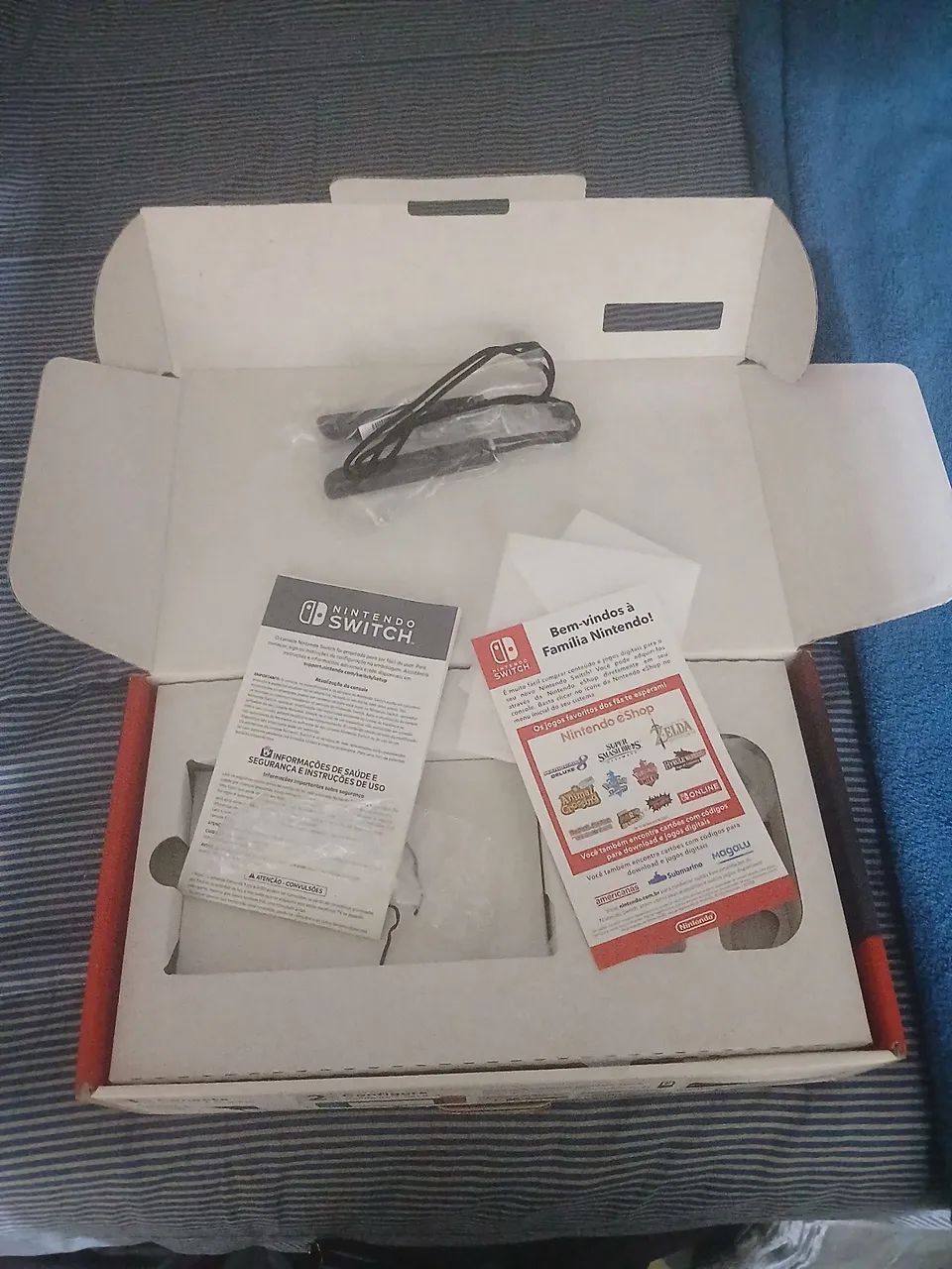 caixa sem nintendo switch 1 com manual acessórios  - Foto 3