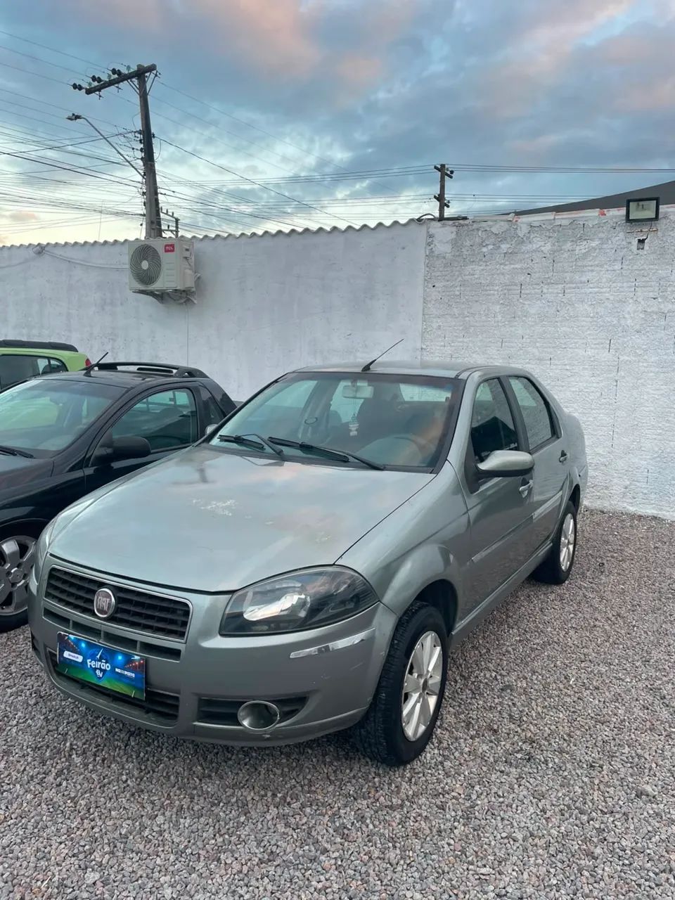 Fiat Siena EL Celeb. 1.4 MPI Fire Flex 8V 4P 2011