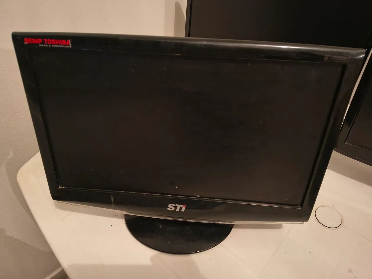 Monitor STI 18,5 Pol 