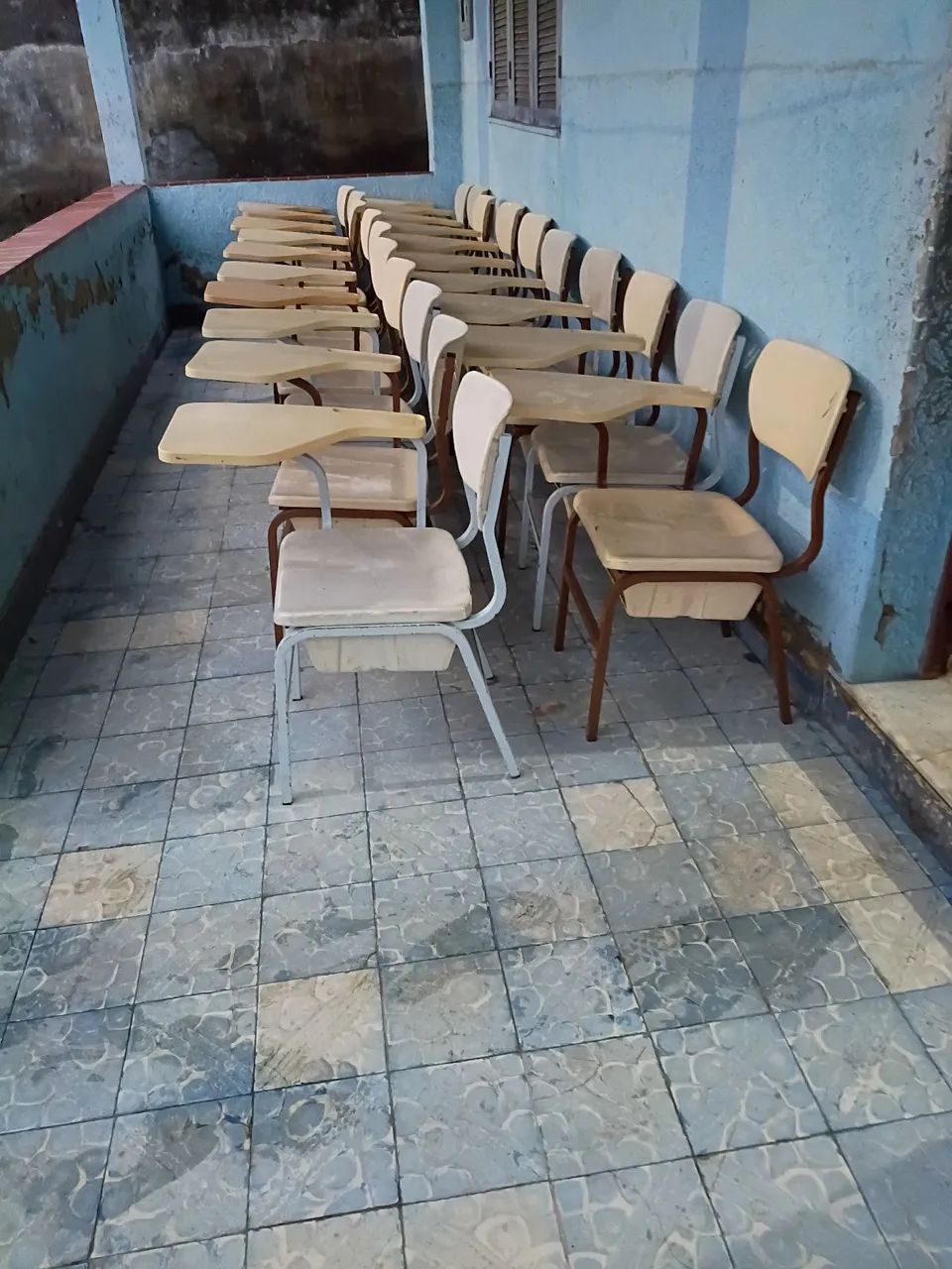 Cadeira escolar 