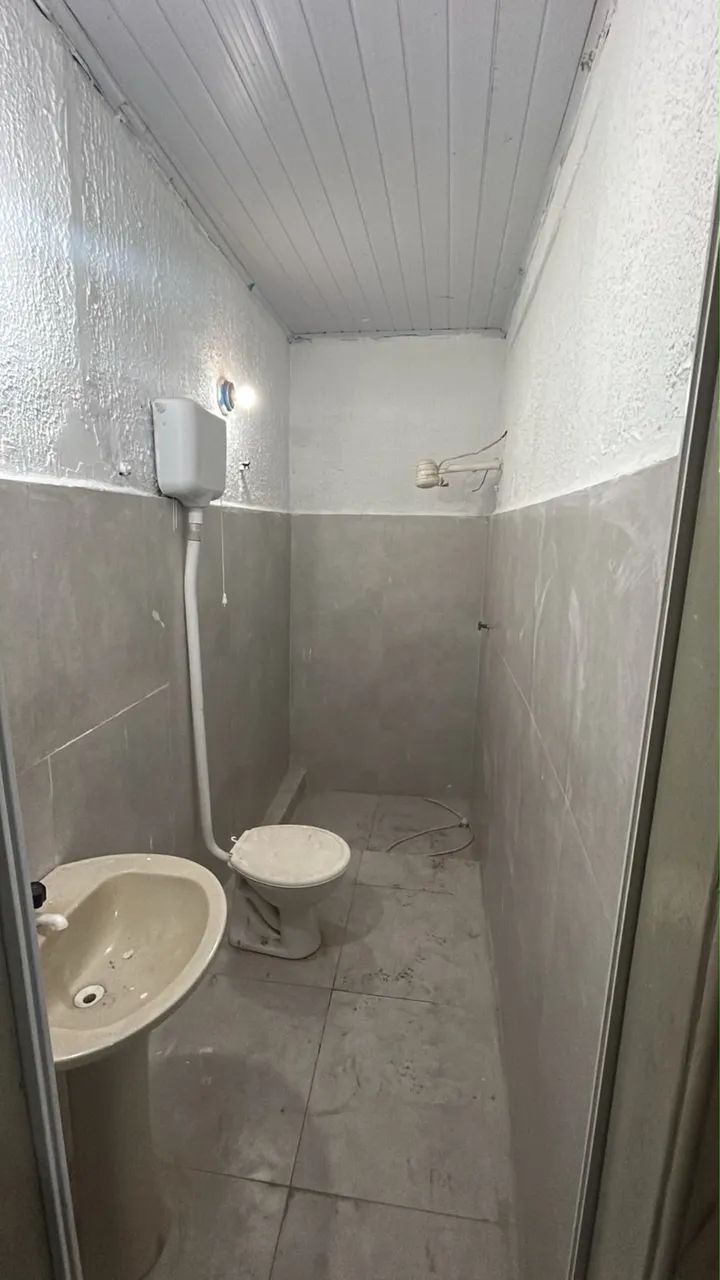 KITNET PARA ALUGAR - R$ 900 | QUARTO, SALA, COZINHA E BANHEIRO - Foto 2