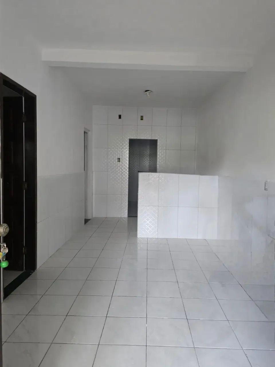 Aliugo casa com 2/4 em Paripe - Foto 3
