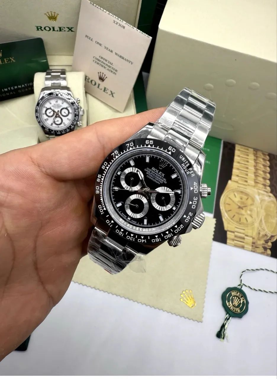 VENDO RELÓGIO Rolex  Daytona Black na versão CLONE base ETA Automático + Caixa completo  - Foto 2