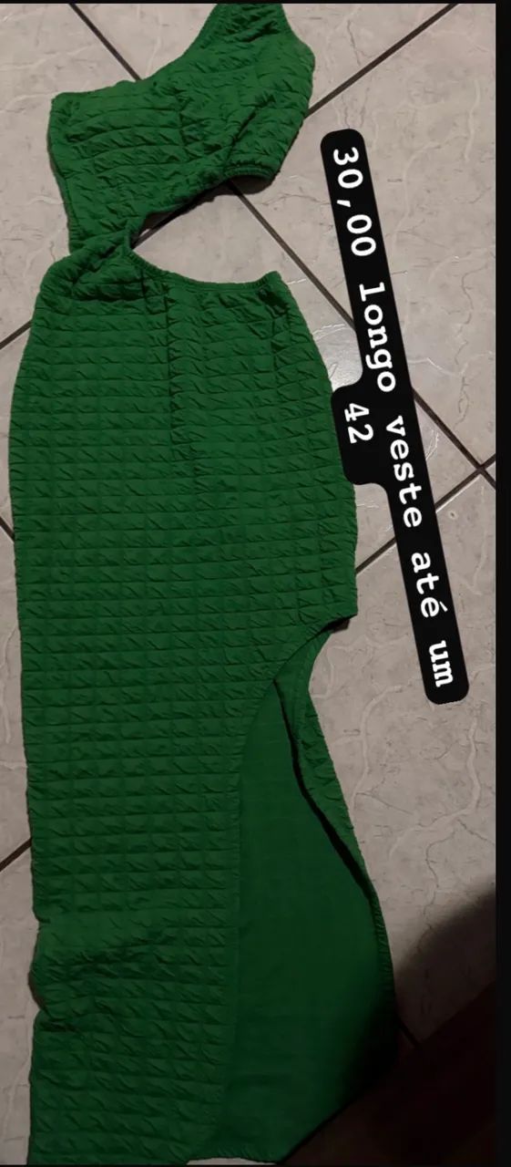 Desapego das quase gêmeas roupa alguns usada só uma vez  - Foto 2