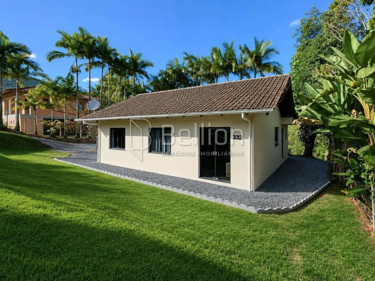 Casa com 3 Quartos e Terreno de 600 m² à Venda em Timbó