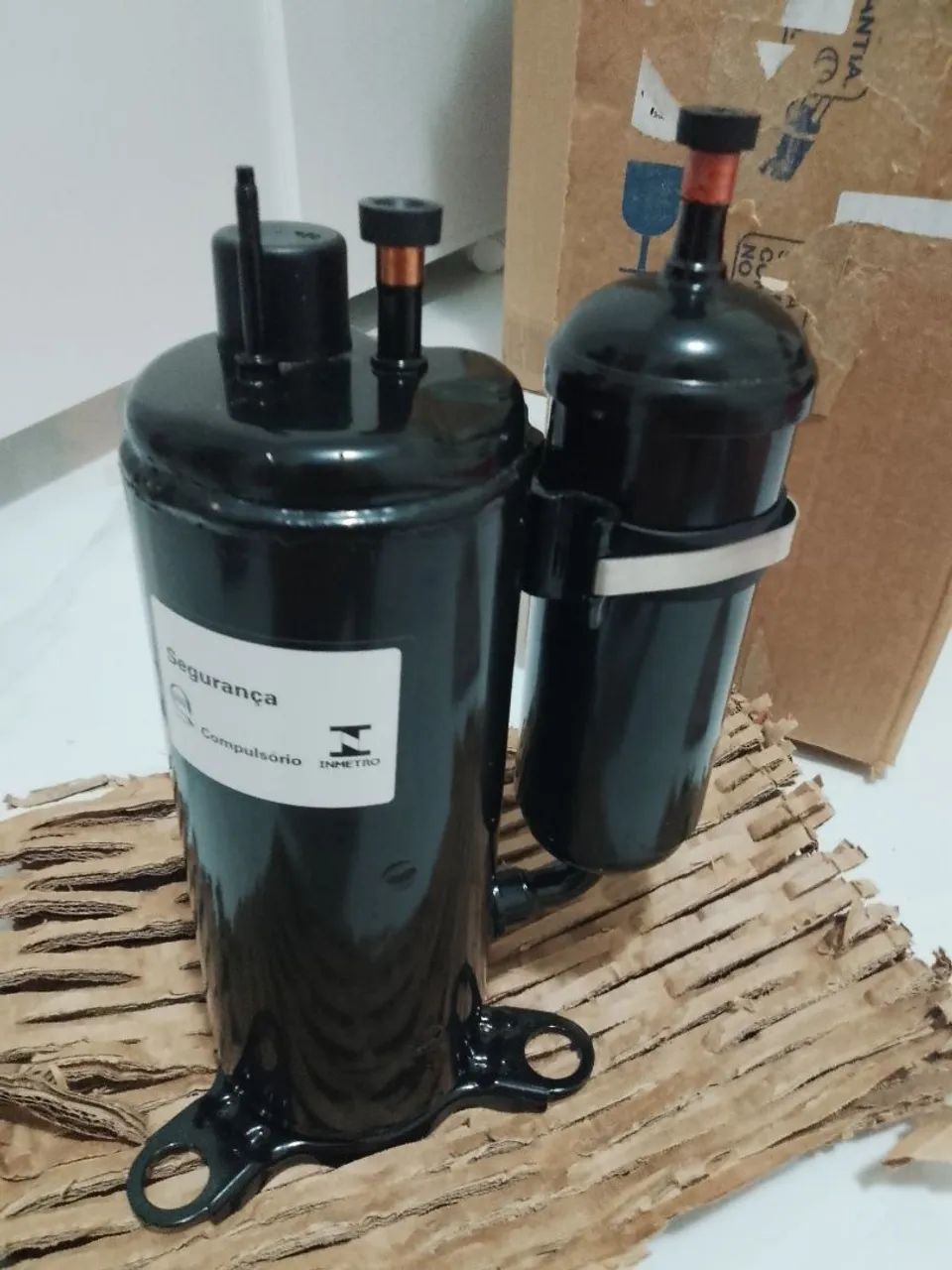 Compressor GMCC inverter 12 mil BTUs  - Foto 4