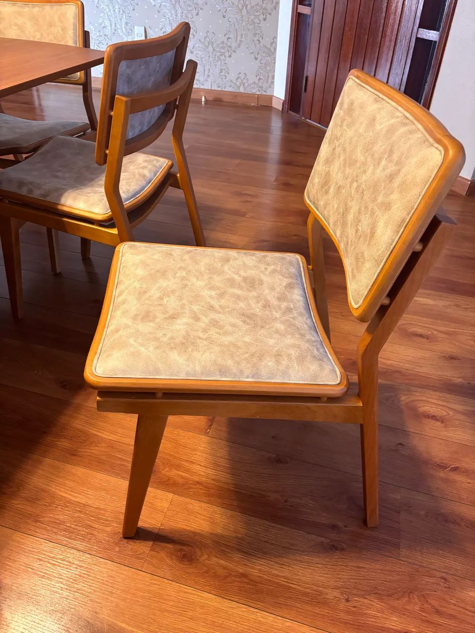 Mesa de Jantar Noronha 220cm + 8 Cadeiras ? Moderna Mobília - Foto 5