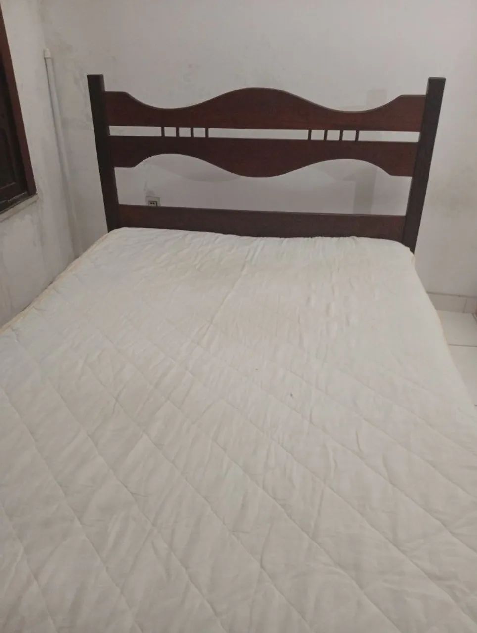 Cama em Madeira com colchão !! - Foto 4