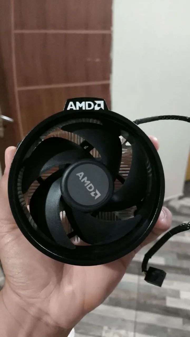 AMD Ryzen 7700  - Foto 4