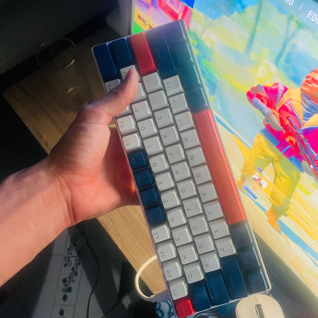 Teclado mecânico 65% - Foto 2