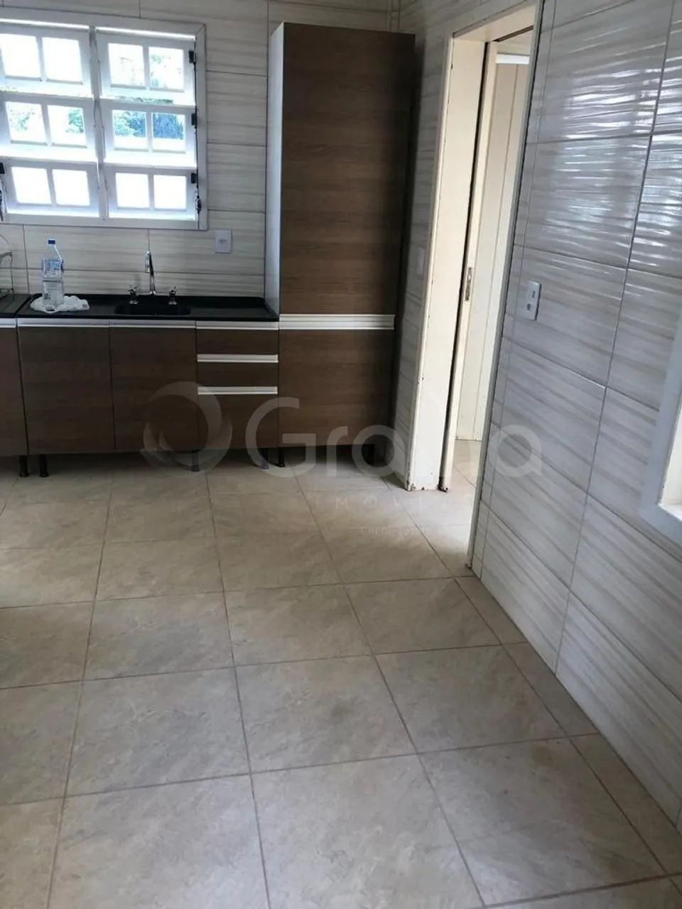 Casa na Lagoa da Conceição com 221,00 m2 - Foto 2