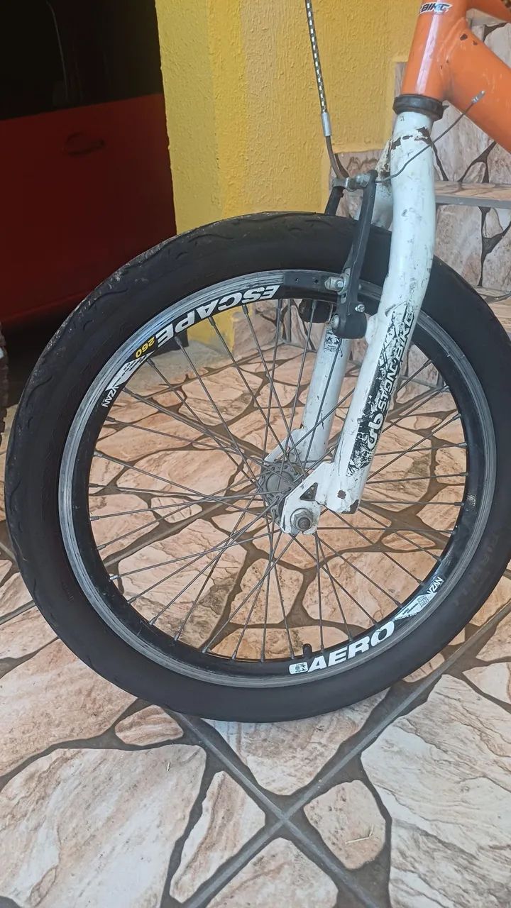Vênde se um bicicleta aro 20. - Foto 2
