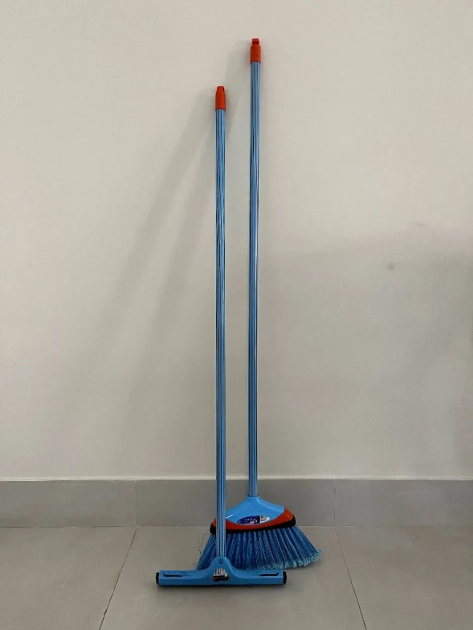 Kit Vassoura + Rodo