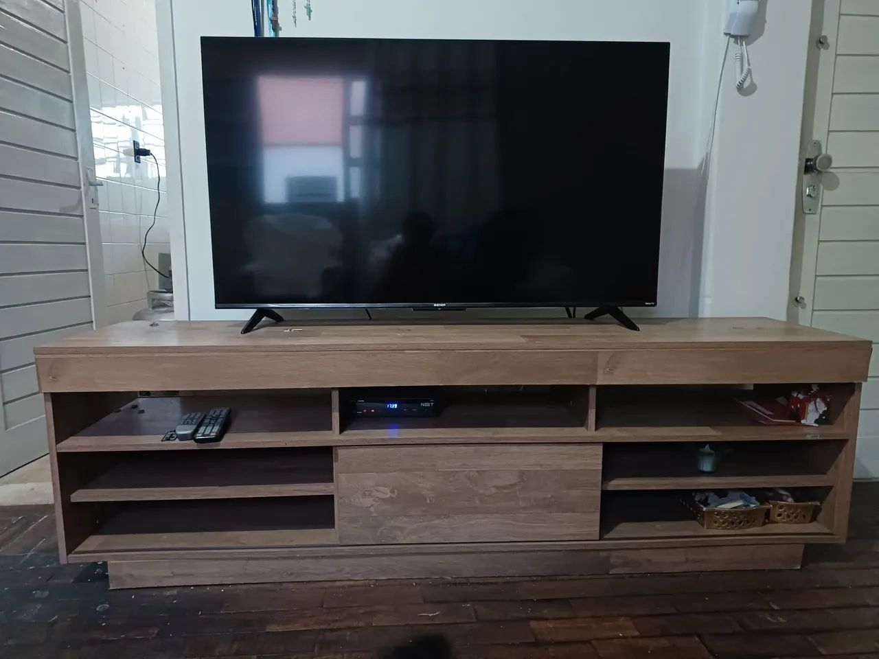 Rack moderno para sala- 1,80cm