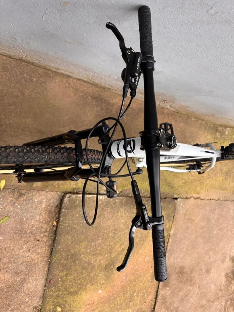 Bicicleta ksw aro 29  - Foto 4