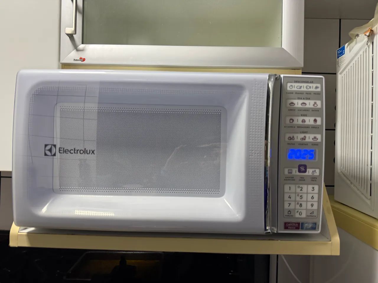 Microondas eletrolux 34L