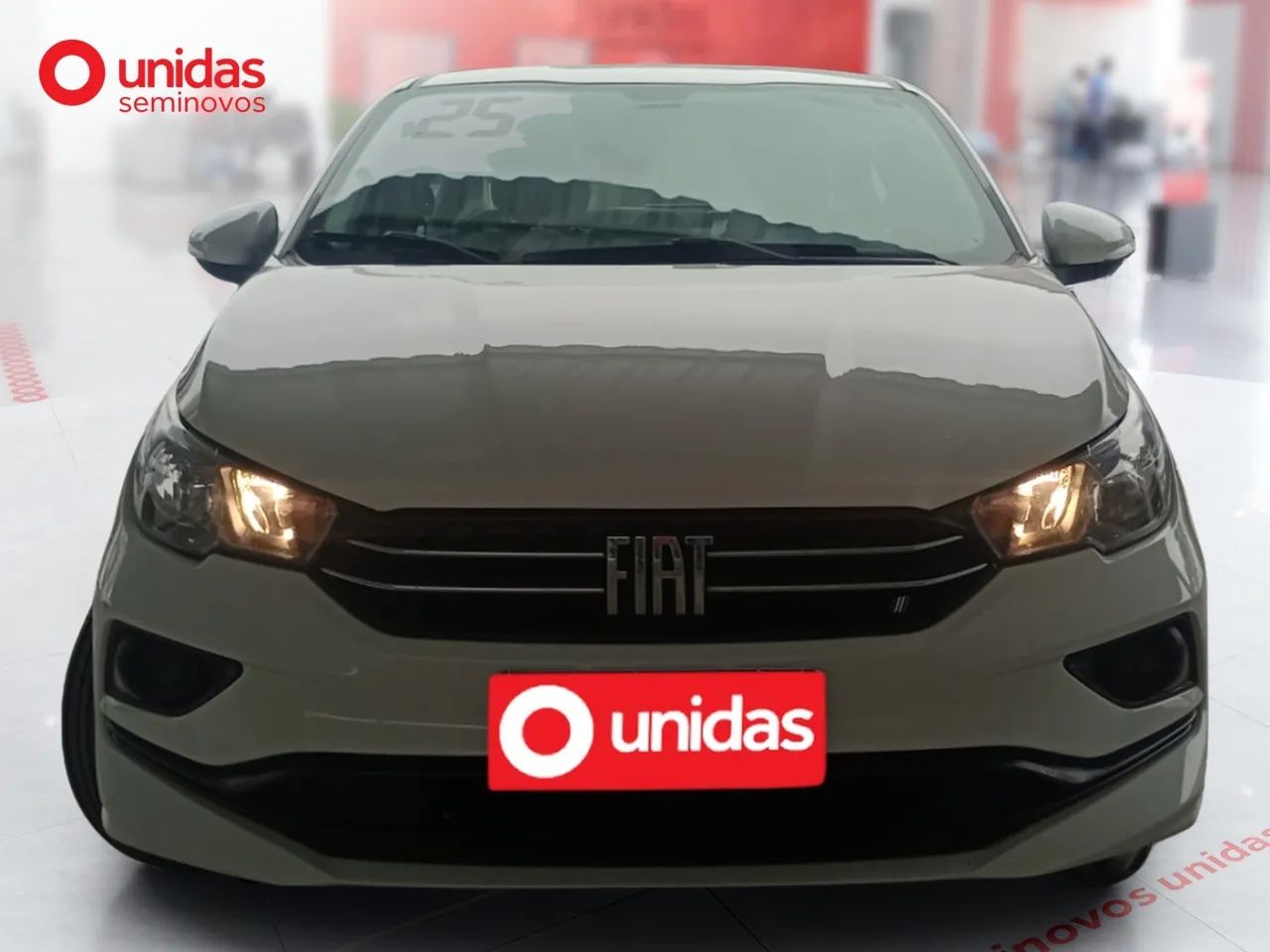 Fiat Cronos DRIVE 1.3 8V Flex Aut., foto 2 de 16