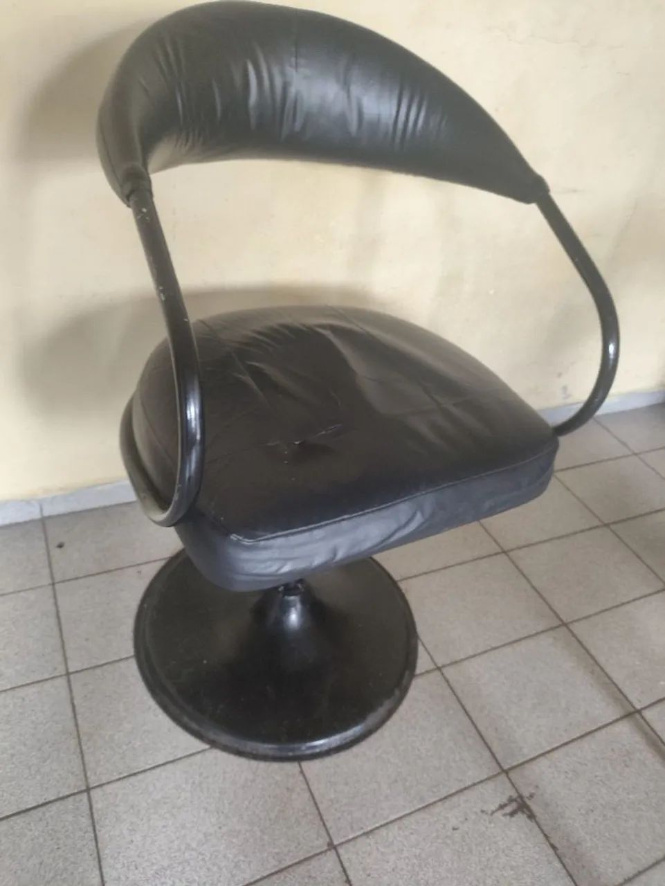 Cadeira de cabeleireiro e lavatório de salão  - Foto 4