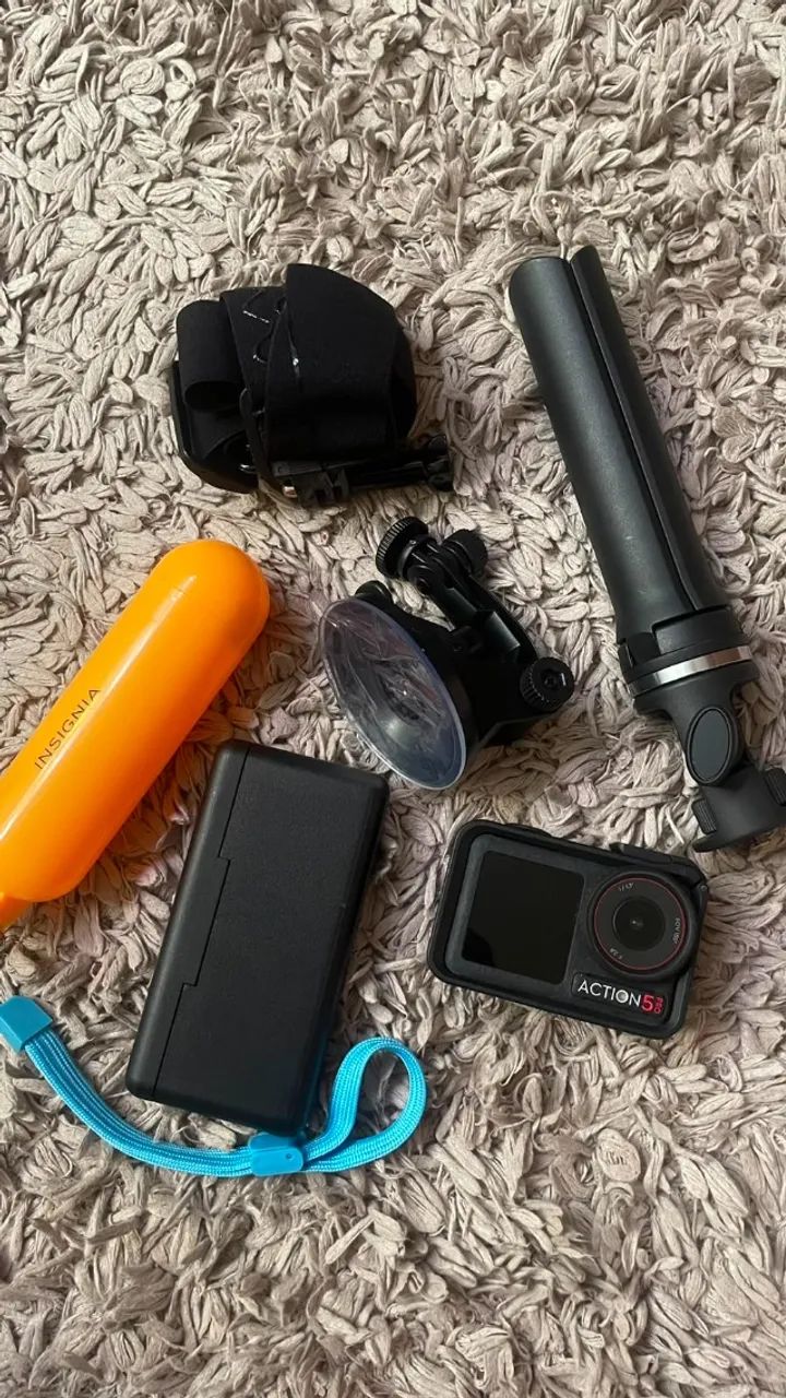 câmera dji osmo action 5 pro adventure combo - Foto 4
