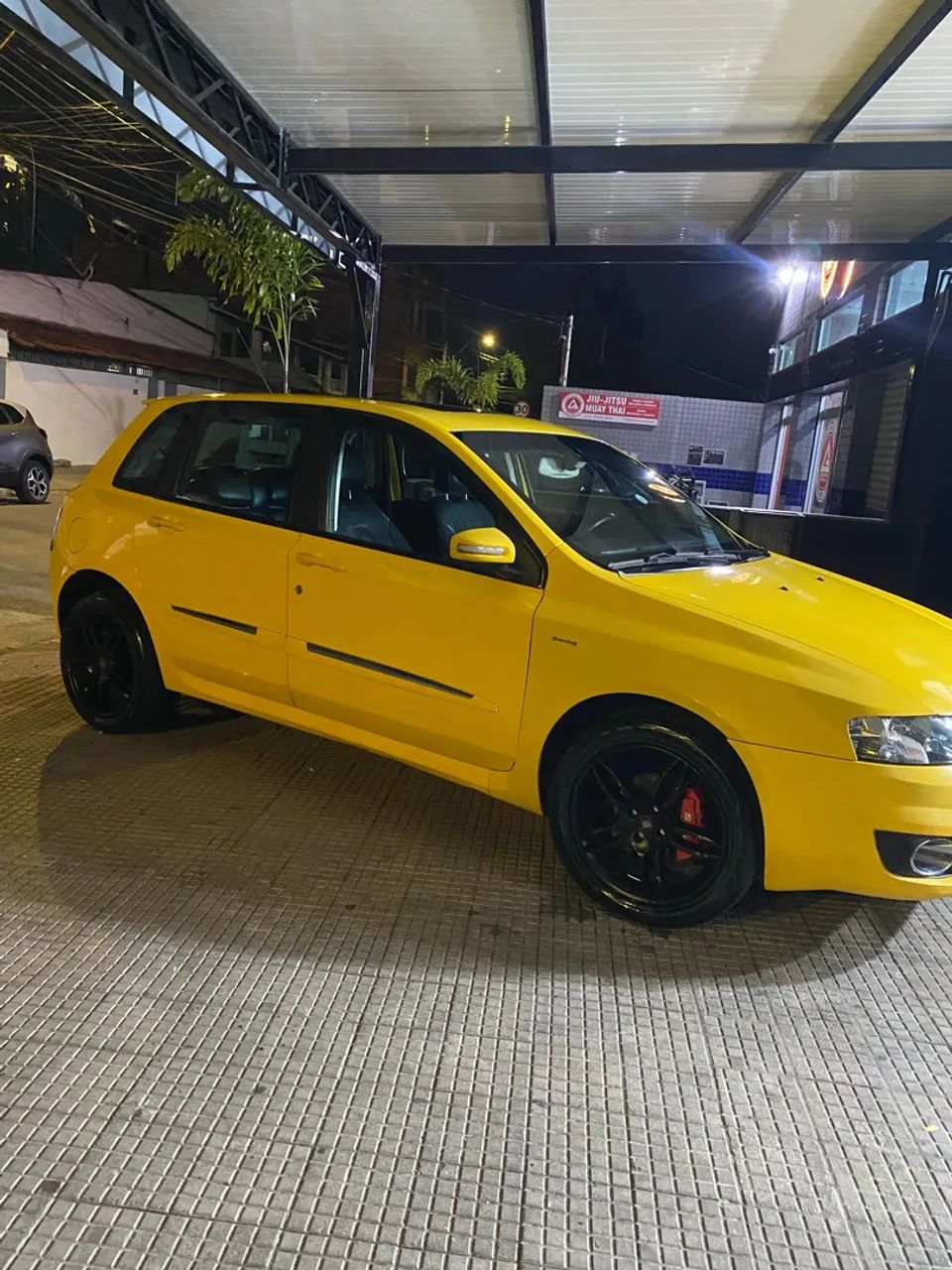Fiat Stilo Dualogic 1.8 Sporting Flex 8V 5P 2009 - Foto 3