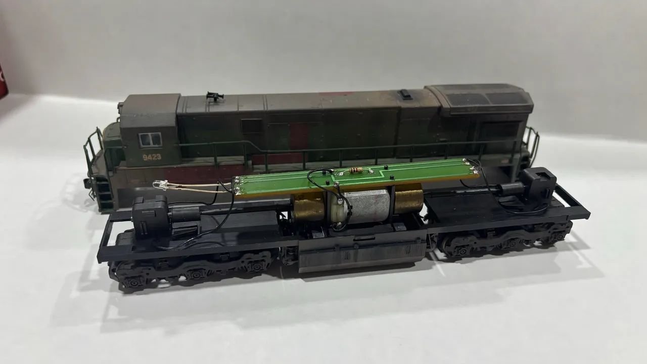 Locomotiva C30-7 Customizada Frateschi - Foto 3