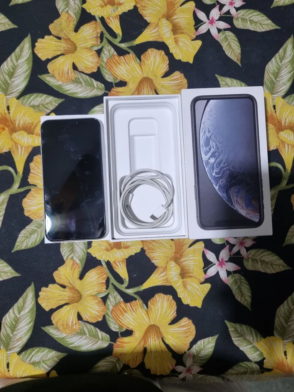 VENDO IPHONE XR BRANCO - Foto 5