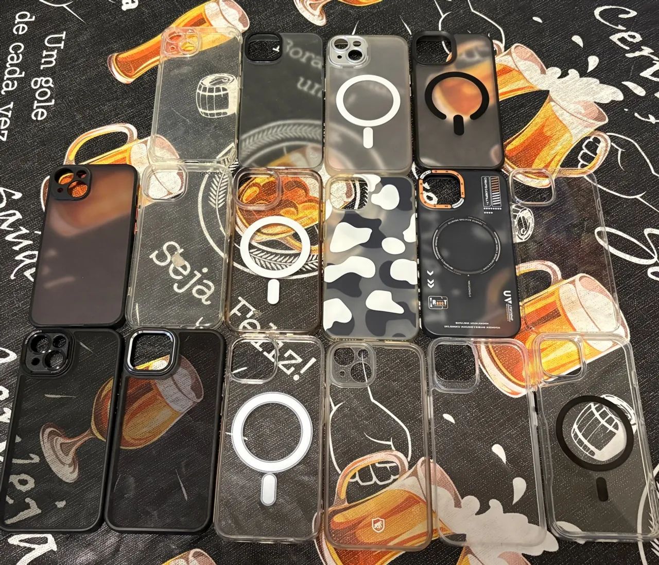 Capas de IPhone 14/13 em ótimo estado. - Foto 2
