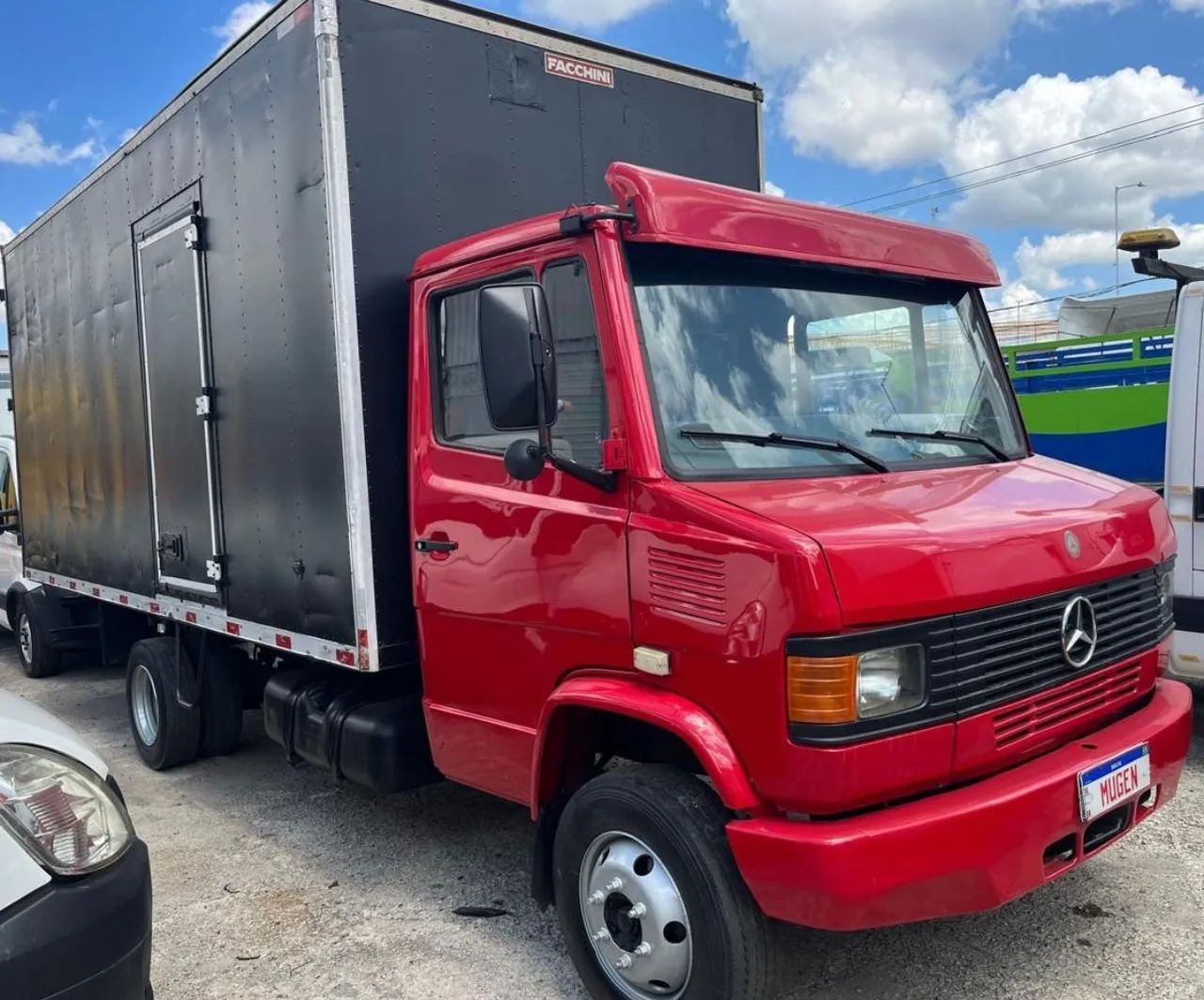 MERCEDES BENS 710 - Foto 5