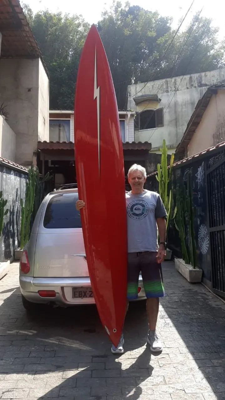 Vendo Prancha relíquia Gun 10'4 pés Lightning Bolt original - Foto 3