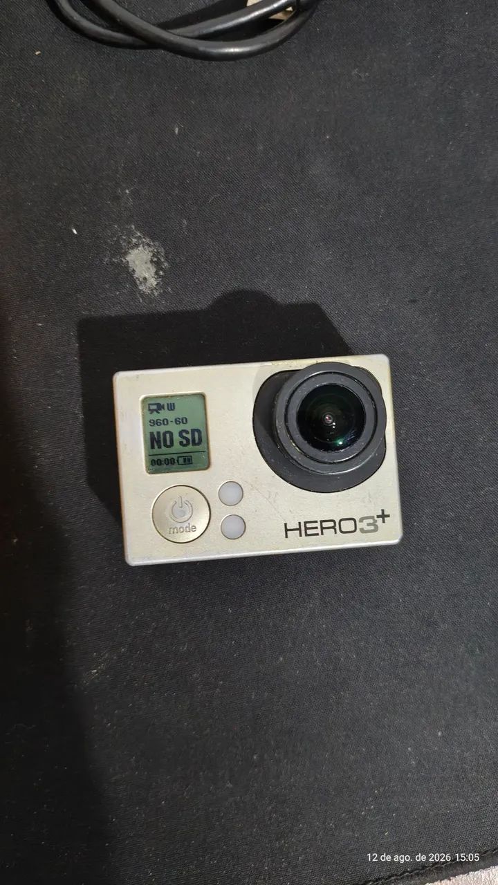 GOPRO HERO 3+ com acessórios