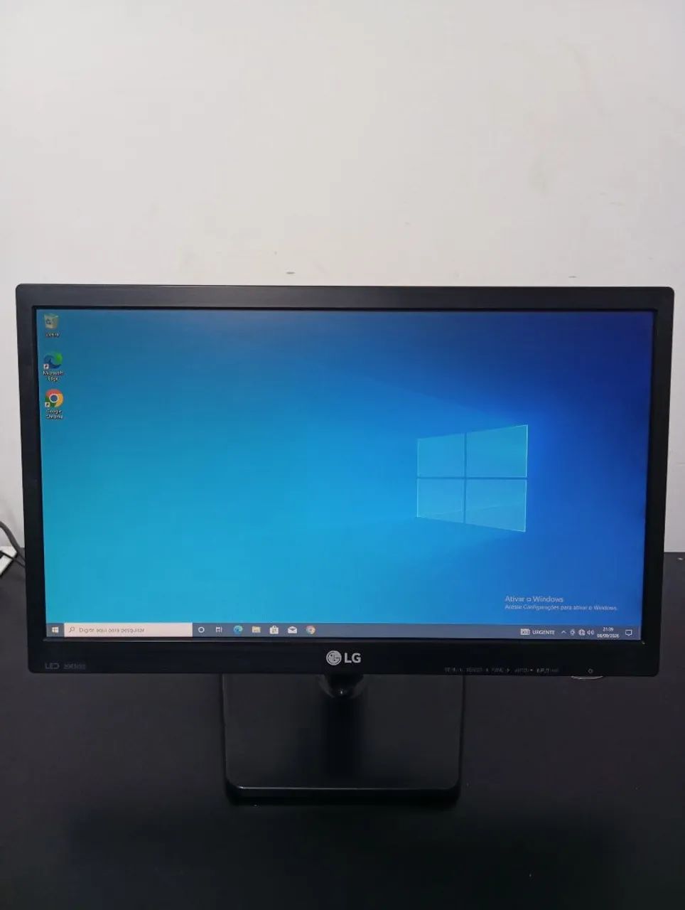 MONITOR LG FLATRON MODELO 20EN33SS-M  - Foto 2