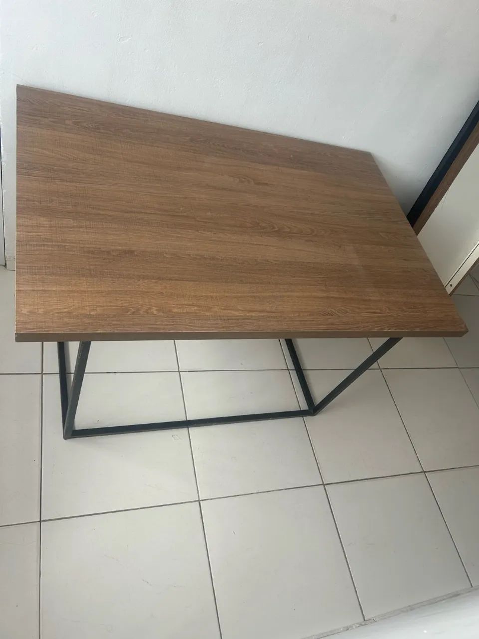 Mesa estilo industrial usada  - Foto 4