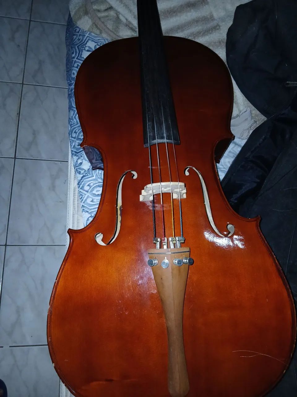 Violoncelo  eagle 4/4