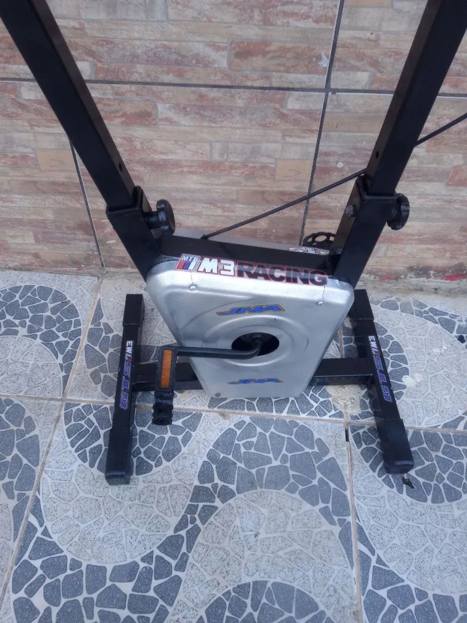 Bicicleta ergométrica semi nova com regulador de peso  - Foto 2