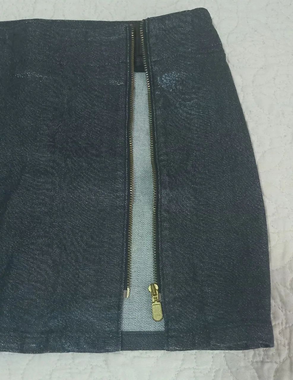 Mini saia jeans preta Damyller - Foto 3